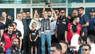 Leandro Trossard, İstanbul’a geldi