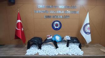 İzmir'de 196 bin 560 sentetik hap ele geçirildi, 3 tutuklama