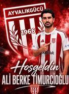 Ayvalıkgücü Ali Berke ile imzaladı