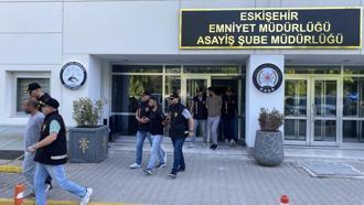 1'i polis, 11 kişinin yaralandığı kavgaya ilişkin 18 gözaltı