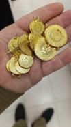 Bağışlanan kıyafetlerden 23 altın ile 6 bin 500 lira çıktı