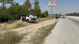 TIR'ın patlayan lastiği, kazaya neden oldu: 3'ü çocuk, 8 yaralı