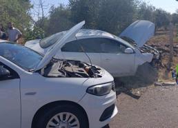 Adıyaman'da otomobiller çarpıştı: 3 yaralı