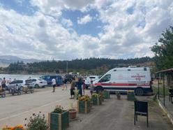 Elazığ'da batan kayıktaki 7 kişi kurtarıldı