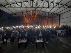 Gezen sinema Çamardı’da vatandaşlarla buluştu