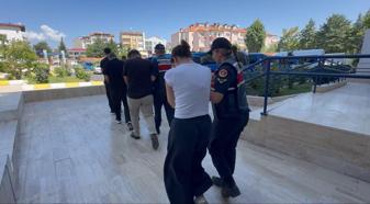 28 ilde dolandırıcılık ve yasa dışı bahis operasyonu; 100 tutuklama