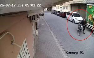 Mardin’de motosiklet hırsızlığı kamerada