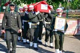 Kıbrıs gazisi Kır, askeri törenle son yolculuğuna uğurlandı