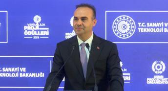 Bakan Kacır: Model fabrikalarımızın sayısını 16'ya çıkaracağız