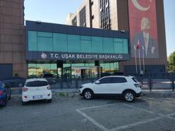 Uşak’ta belediyede sigortalı gösterilip Özkan Yalım’ın işletmelerinde çalışan 17 kişiye gözaltı