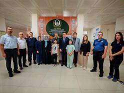 Şiir yarışmasında birinci olan öğrenci ödüllendirildi