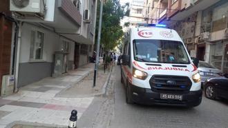 Kötü kokular gelen dairesinde ölü bulundu