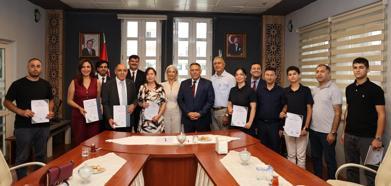 Iğdır’da Rusça eğitim kursuna katılıp sertifikalarını  aldılar