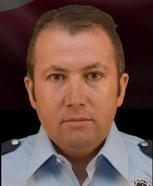Evinde rahatsızlanıp hastaneye kaldırılan polis, hayatını kaybetti