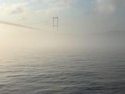 İstanbul Boğazı sis nedeniyle transit gemi geçişlerine kapatıldı