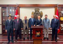 Bakan Şimşek Rize'de ziyaretlerde bulundu