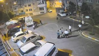 Fatih'te 19 yaşındaki Ali'nin bıçakla öldürüldüğü kavganın görüntüleri ortaya çıktı: 8 gözaltı