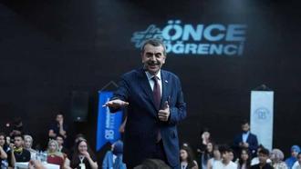 Bakan Tekin: Sınav sisteminde değişiklik yok ama sorular müfredata uygun hale gelecek