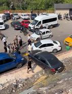 Osmaniye’de kazanın ardından korkuluklardan düşen otomobildeki 5 kişi yaralandı