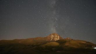 Erciyes'te 2 bin 650 metre yükseklikte meteor yağmuru
