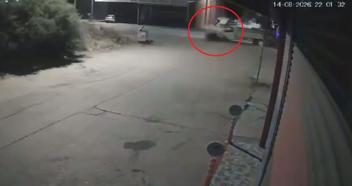 Motosiklet sürücüsünün öldüğü kaza anı kamerada