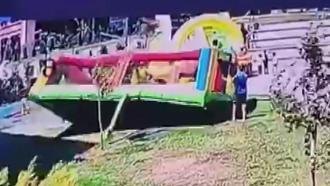 Çekmeköy’de şişme oyun parkı rüzgar nedeniyle ters döndü; 3 çocuk yaralandı