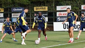 Fenerbahçe, Samsunspor maçının hazırlıklarını sürdürdü