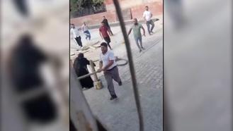 Şanlıurfa’da husumetli ailelerin kavgası kamerada: 6 yaralı