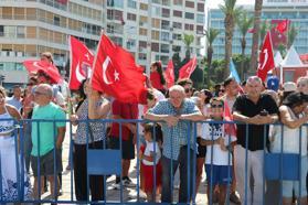 İzmir'de 30 Ağustos Zafer Bayramı coşkusu