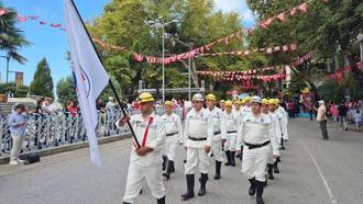 Zonguldak'ta madencilerden Zafer Bayramı yürüyüşü