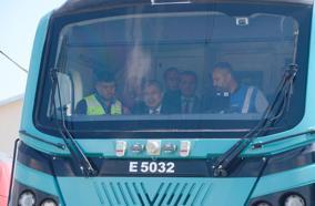 Vali Yılmaz, Eskişehir E5000'nin test sürüşüne katıldı