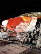 Otomobiller çarpıştı; 2'si ağır 5 yaralı