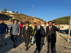 Bakan Yardımcısı Demirli, Hatay'da yapımı süren okulda inceleme yaptı
