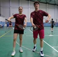 Karışık çiftlerde Türkiye'ye ilk kez altın madalya kazandıran sporculara uçakta sürpriz