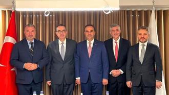Bakan Kacır: Türkiye’nin sanayi ve teknoloji alanındaki yatırım potansiyelini ve yeni iş birliği alanlarını değerlendirdik