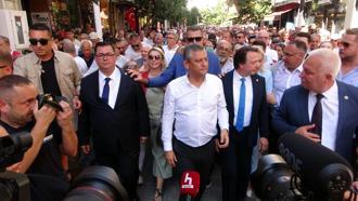Yeni Parti Genel Başkanı Özgür Özel, Kırklareli'de partililerle buluştu