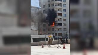Şanlıurfa’da 8 katlı binada yangın: Bina sakinleri tahliye edildi