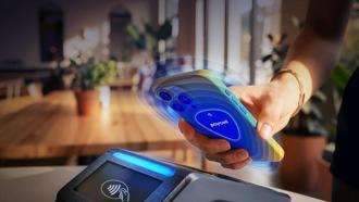 Paycell, temassız ödeme seçeneklerine Sticker Kart’ı ekledi
