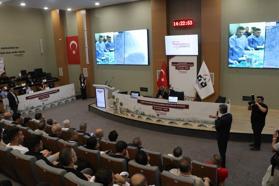 ‘İlaç Salınımlı Balonlar ve Ötesi’ toplantısı Adana’da başladı