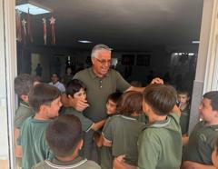 Başkan Topaloğlu, öğrencilerin ilk gün heyecanına ortak oldu