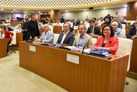 YENİ Parti grubu, ilk kez ABB Meclisi'nde