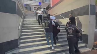 Fatih'te dövizcideki silahlı saldırı; 12 gözaltı