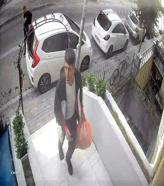 Avcılar’da skuter hırsızlığı kamerada