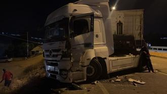 Cilvegözü Sınır Kapısı'nda TIR şoförleri arasında kavga: 3 yaralı