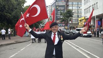 Vali Tavlı: Bayrağımız dalgalanıyorsa, şehitlerimizin fedakarlığı, gazilerimizin cesareti vardır