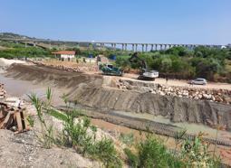 Mersin’de sel ve taşkın riskine karşı çalışmalar sürüyor