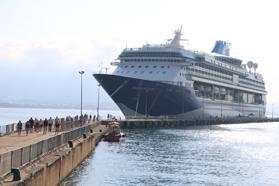 İngiliz turistler kruvaziyerle geldi