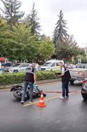 Kamyonetle çarpışan motosikletin sürücüsü öldü