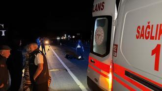 Otomobil ile çarpışan motosikletin sürücüsü hayatını kaybetti