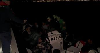 Kuşadası açıklarında 24 kaçak göçmen yakalandı